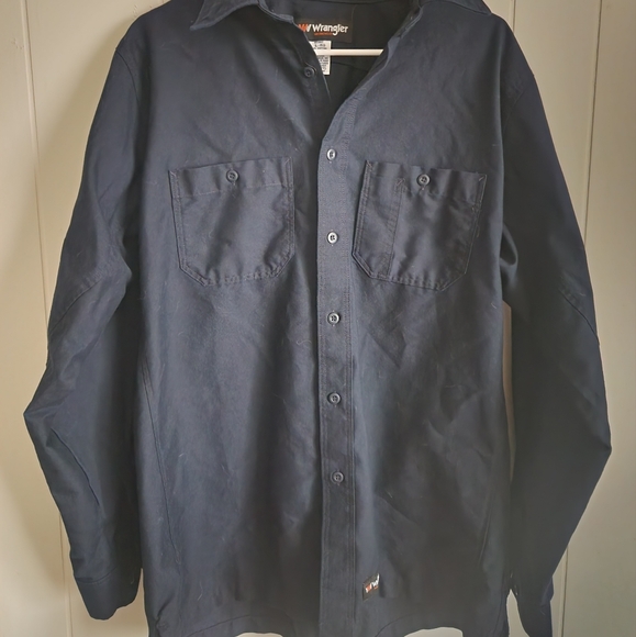 EUC Wrangler Workwear Men's Long Sleeve Work Shirt - Picture 1 of 2